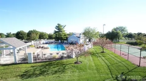 6657 Brigham Sq, Centerville, OH 45459 photo 40