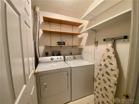 6657 Brigham Sq, Centerville, OH 45459 photo 25