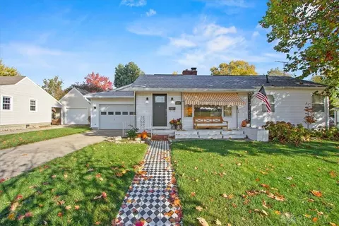 1449 Croydon Rd, Troy, OH 45373