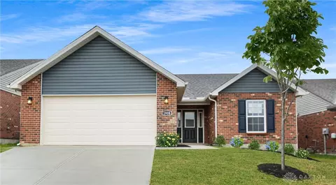1920 Redbud Dr, Hamilton, OH 45013
