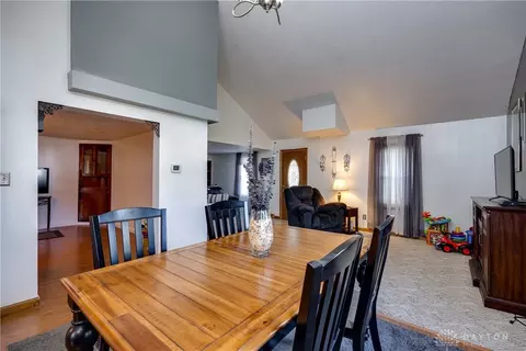 346 N Hampton Rd, Springfield, OH 45504 photo 15