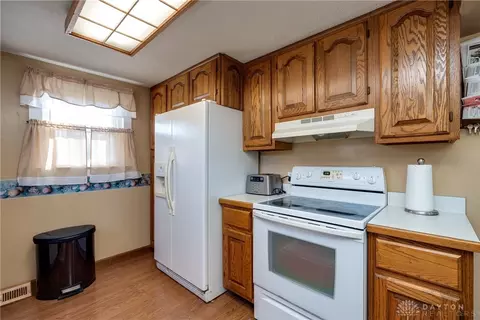 346 N Hampton Rd, Springfield, OH 45504 photo 19