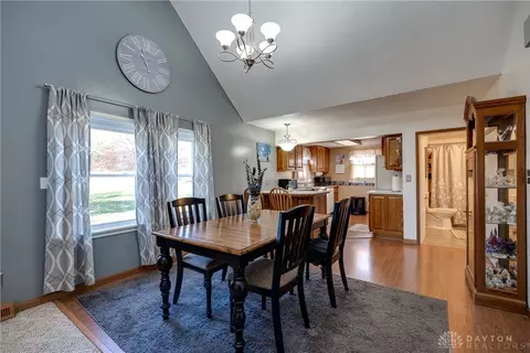 346 N Hampton Rd, Springfield, OH 45504 photo 13