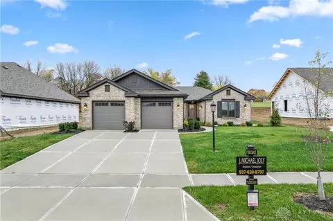 2097 High Wheel Dr, Xenia, OH 45385