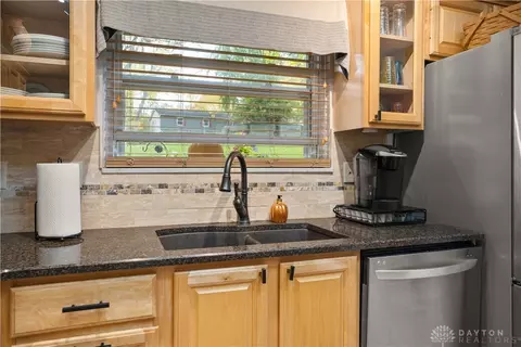 1485 Black Oak Dr, Centerville, OH 45458 photo 7