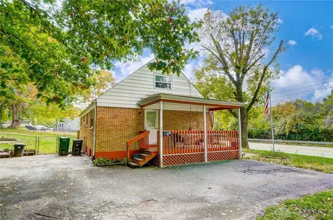 6834 River Rd, Cincinnati, OH 45233 photo 2