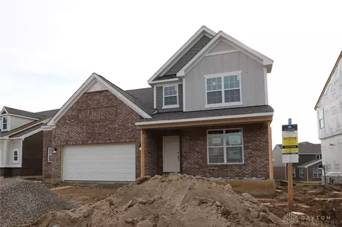 499 Carleton Dr #154, Sugarcreek Township, OH 45440