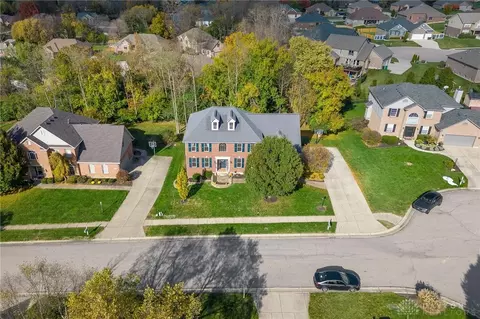 254 Diamond Dr, Centerville, OH 45458 photo 3