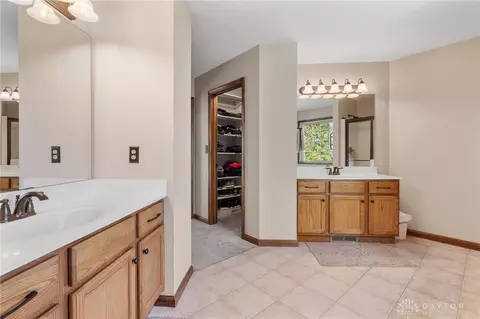 254 Diamond Dr, Centerville, OH 45458 photo 37