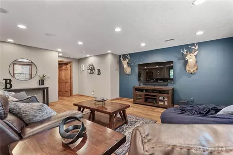 254 Diamond Dr, Centerville, OH 45458 photo 43