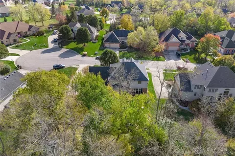 254 Diamond Dr, Centerville, OH 45458 photo 9