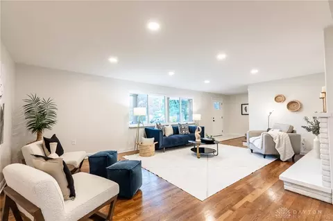 707 Doepke Ln, Cincinnati, OH 45231 photo 8