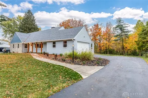 707 Doepke Ln, Cincinnati, OH 45231 photo 2