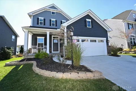 2761 Riverstone Dr, Xenia, OH 45385