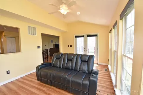 Undisclosed, Springboro, OH 45066 photo 16