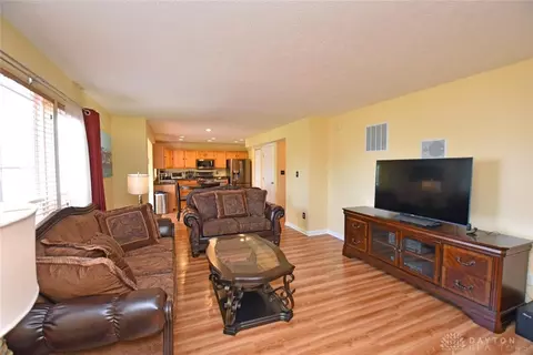 Undisclosed, Springboro, OH 45066 photo 8