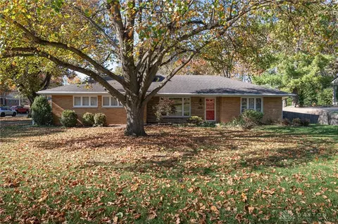 4285 Upham Rd, Kettering, OH 45429