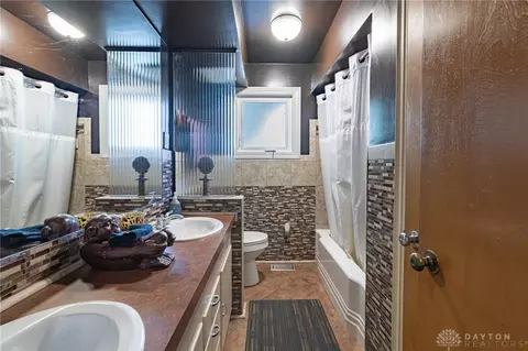 4285 Upham Rd, Kettering, OH 45429 photo 14