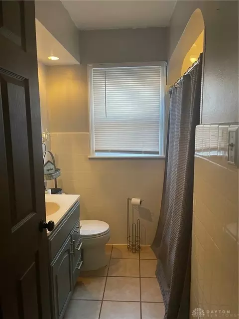 1601 Crestview Dr, Springfield, OH 45504 photo 11