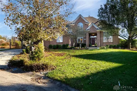 40 Colonial Way, Springboro, OH 45066 photo 2