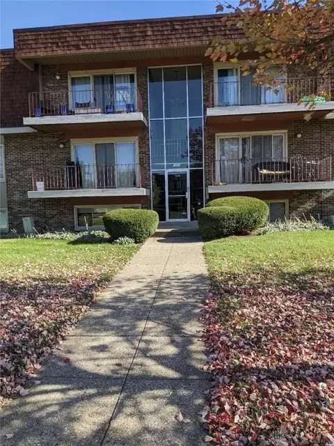 1600 Mars Hill Dr #1, Dayton, OH 45449