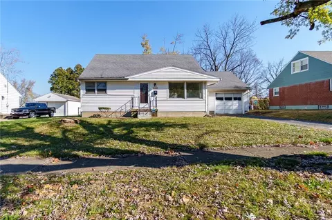 4046 Halworth Rd, Dayton, OH 45405