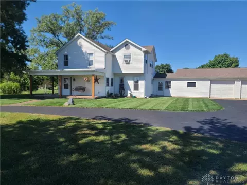 7795 Brookville Salem Rd, Brookville, OH 45309