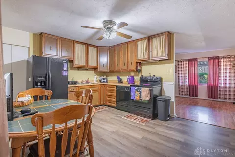 2041 Providence Ave, Springfield, OH 45503 photo 7