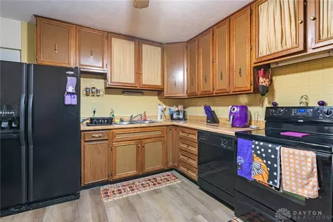 2041 Providence Ave, Springfield, OH 45503 photo 9