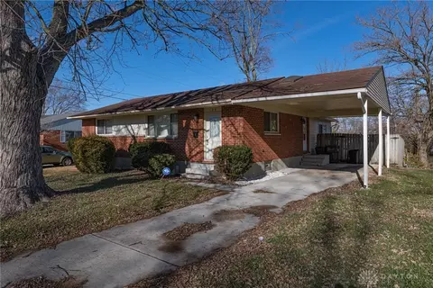 129 Molly Ave, Dayton, OH 45426