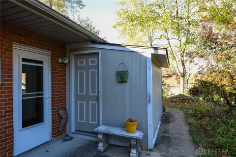 470 Clareridge Ln, Centerville, OH 45458 photo 35