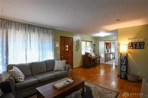 470 Clareridge Ln, Centerville, OH 45458 photo 9
