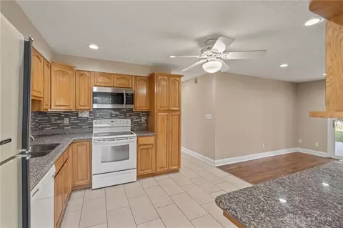 5314 Brainard Dr, Kettering, OH 45440 photo 10