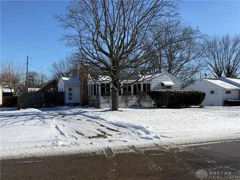 3004 Hobart Ave, Kettering, OH 45429 photo 2