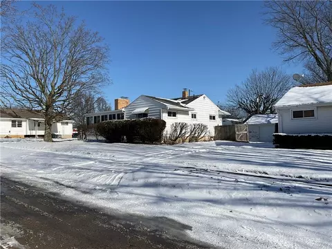 3004 Hobart Ave, Kettering, OH 45429 photo 5