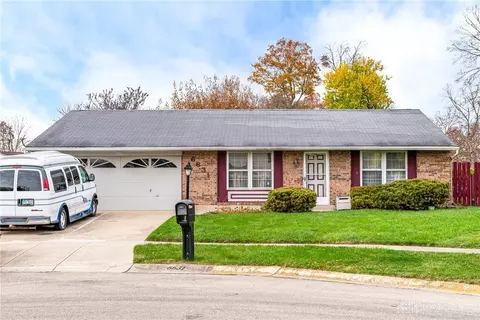 6631 Teakwood Ct, Dayton, OH 45424