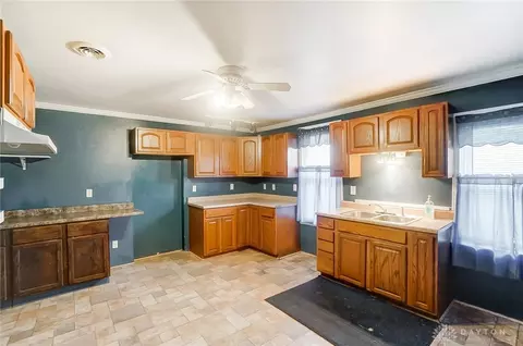 810 Bellevue Ave, Springfield, OH 45503 photo 13