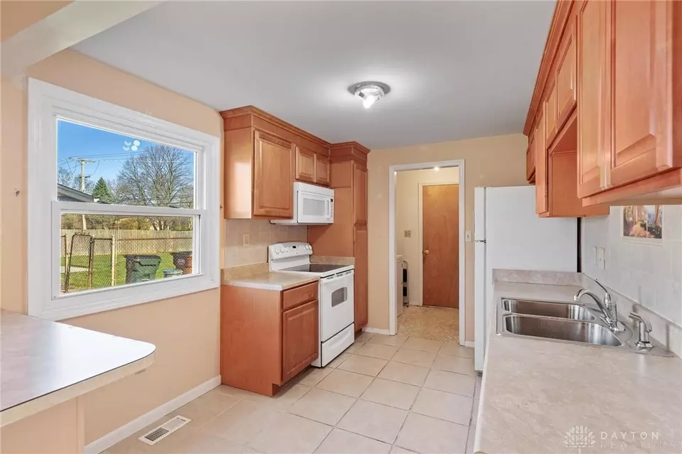  316 Sheets St, Englewood, OH 45322 photo 13