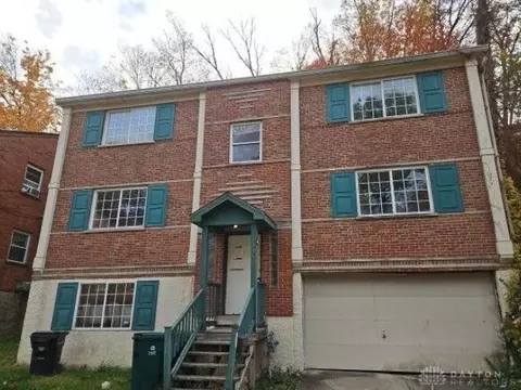 3144 Gobel Ave, Cincinnati, OH 45211