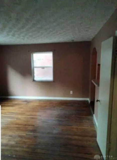 3144 Gobel Ave, Cincinnati, OH 45211 photo 3