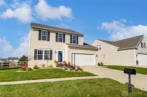 9759 Blue Spruce Dr, Springboro, OH 45066