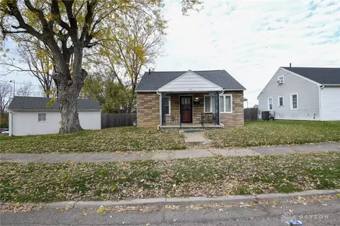 1736 Hillside Ave, Springfield, OH 45503 photo 2