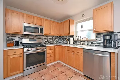 7825 Maple Leaf Dr, Madeira, OH 45243 photo 15