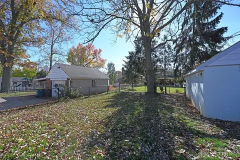 7825 Maple Leaf Dr, Madeira, OH 45243 photo 40