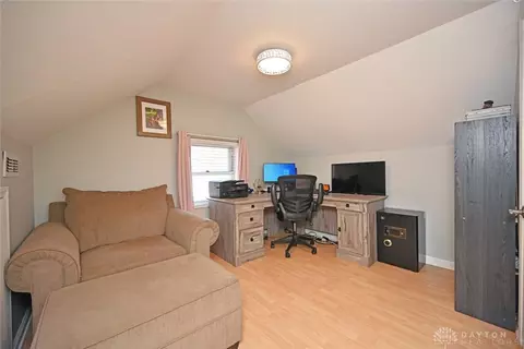 7825 Maple Leaf Dr, Madeira, OH 45243 photo 23