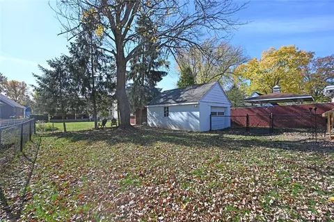 7825 Maple Leaf Dr, Madeira, OH 45243 photo 39