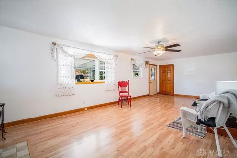 5354 Ormand Rd, West Carrollton, OH 45449 photo 8