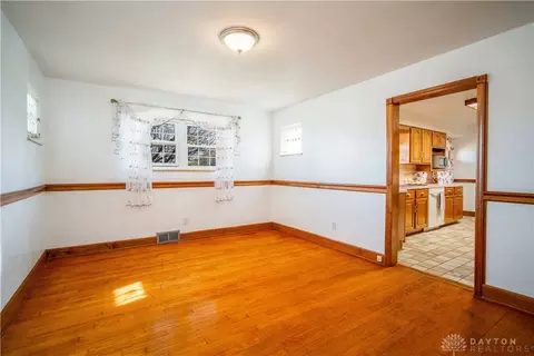 5354 Ormand Rd, West Carrollton, OH 45449 photo 9