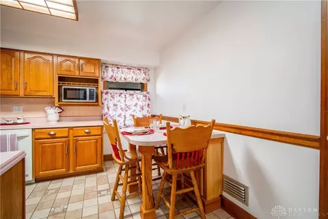 5354 Ormand Rd, West Carrollton, OH 45449 photo 10