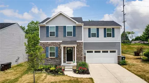 1025 Glen Kegley Dr, Xenia, OH 45385